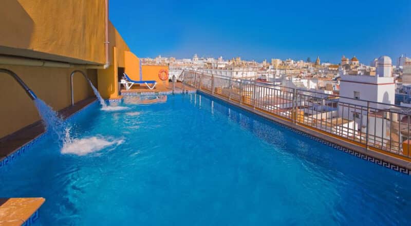 hotel-senator-cadiz-spa-rooftop-pool-panoramic-city-view.jpg