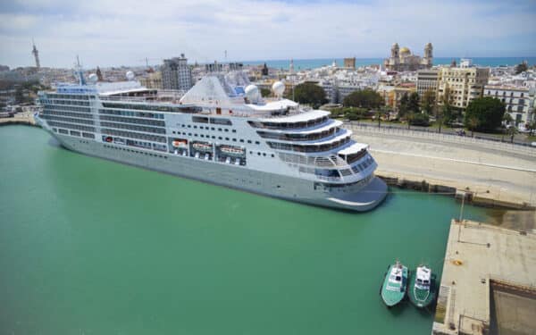 Cadiz cruise port terminal near city centre