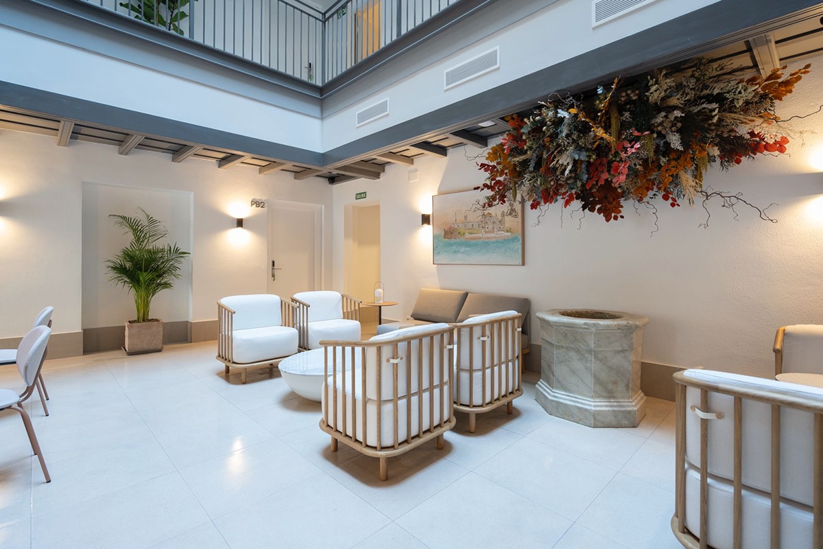 Shared guest areas at La Caleta QE Hotels Cadiz